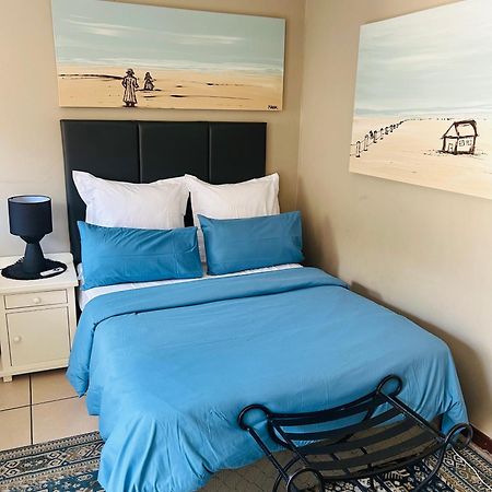Cozy Guest Suite With Private Access Roodepoort Zewnętrze zdjęcie